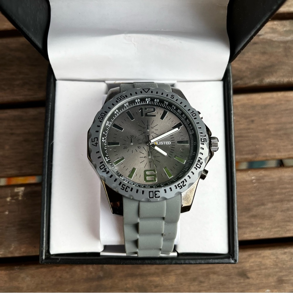 Unlisted by Kenneth Cole Gray Men's Watch